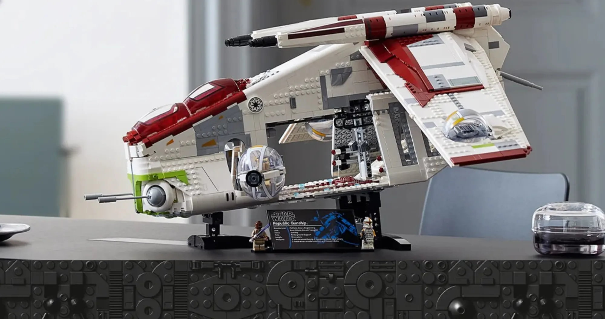 Конструктор LEGO Star Wars Republic Gunship (75309)