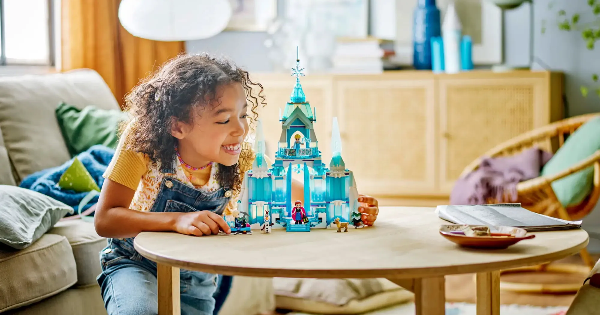 Конструктор LEGO Disney Elsa's Ice Palace (43244)