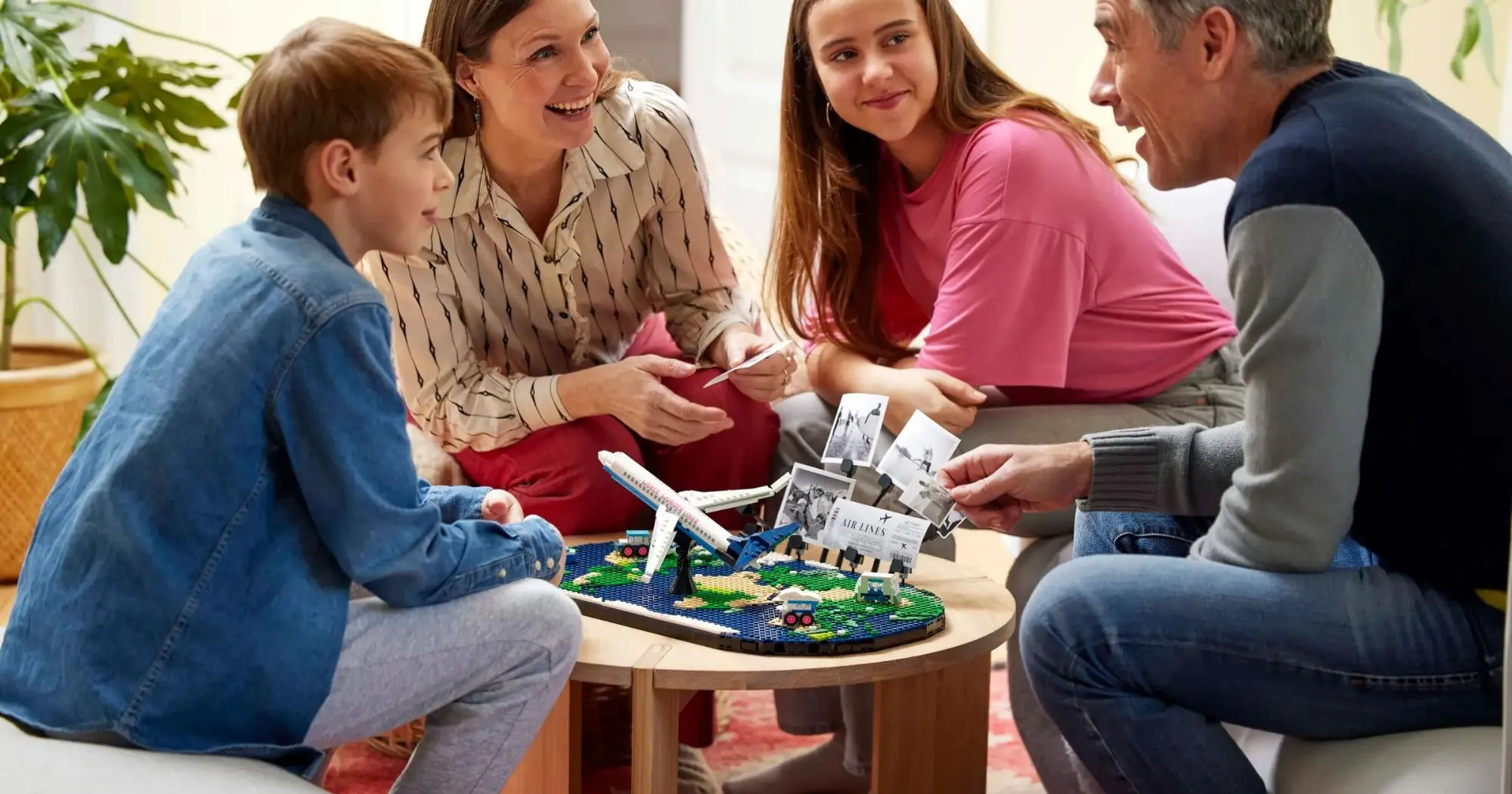 Конструктор LEGO Other Миті з подорожей (41838)
