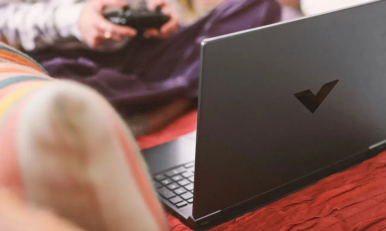 Ноутбук HP Victus 15-fb2724nw (AMD Ryzen 5/16GB/512GB (SSD)/RTX 3050) (B4MD6EA) (Standard)