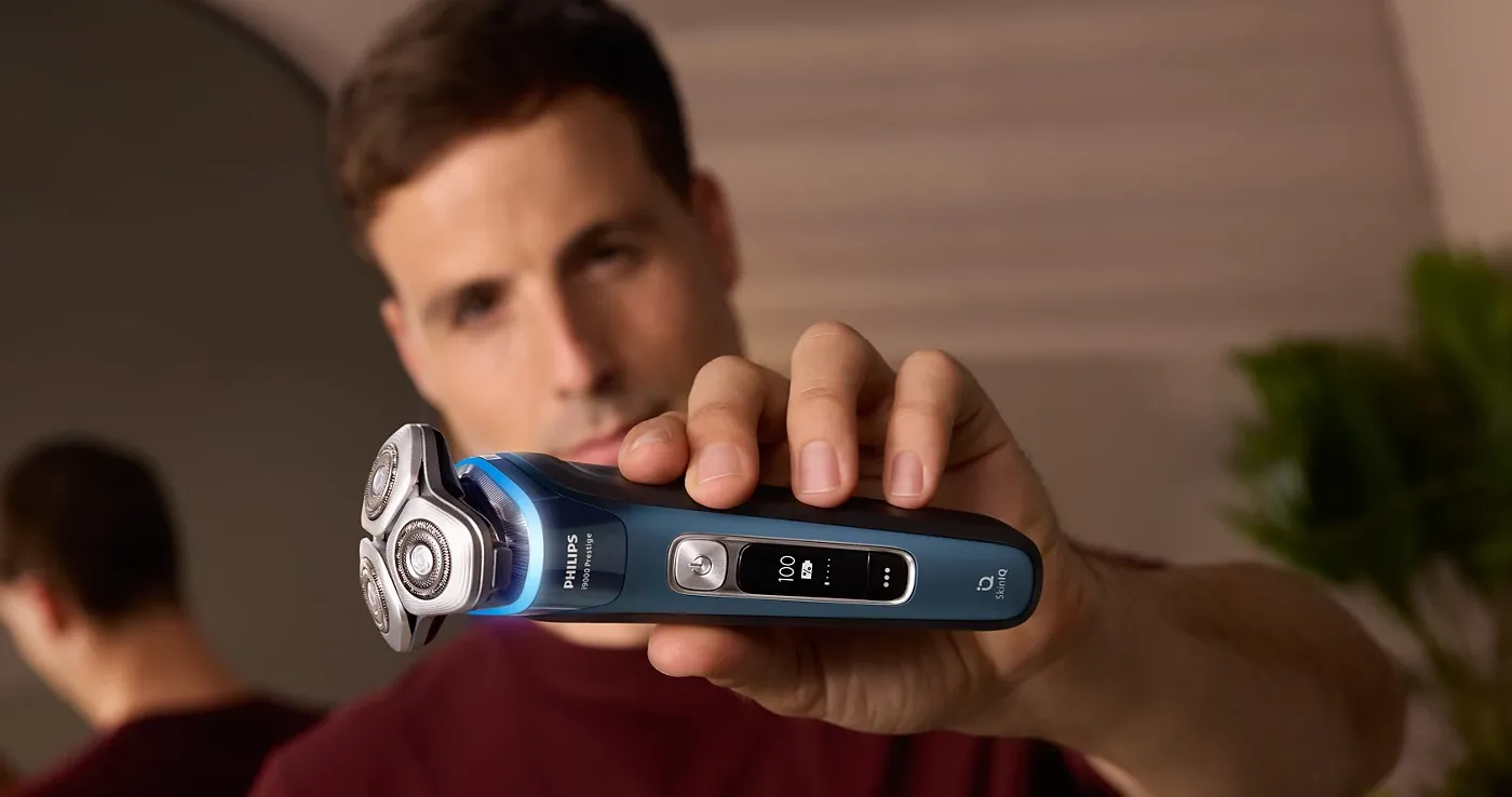 Электрическая бритва Philips Series i9000 Prestige SkinIQ