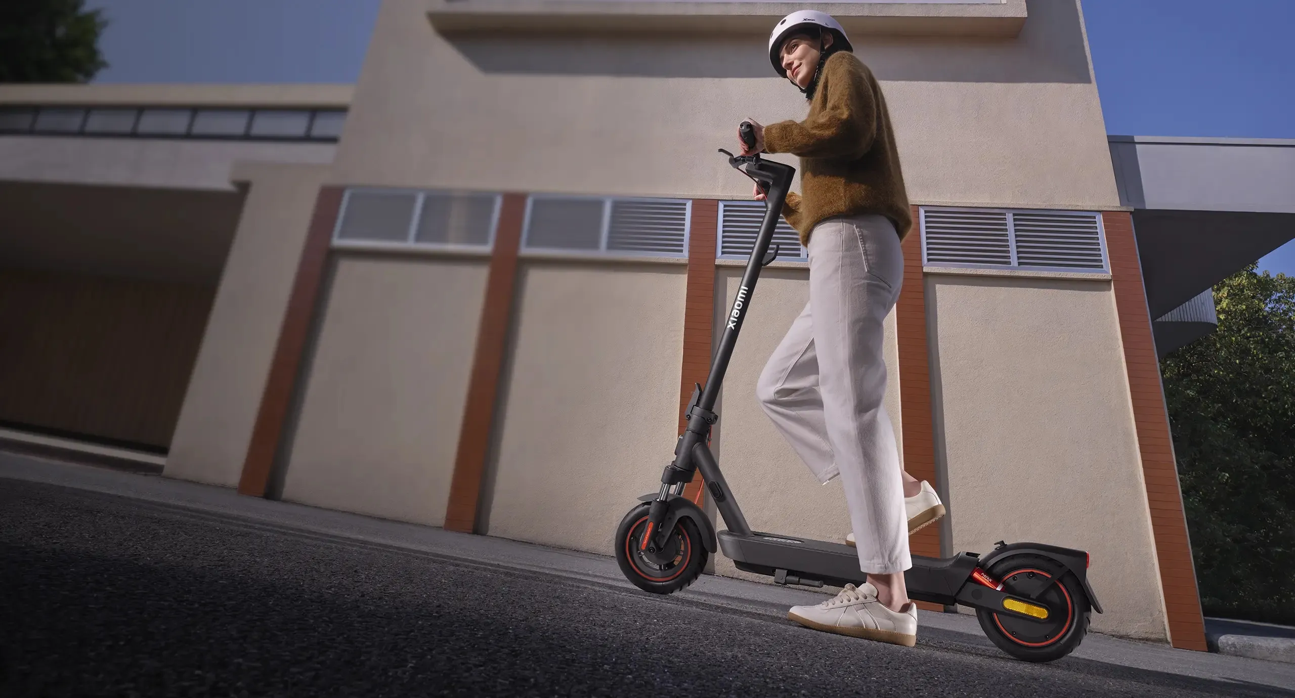 Електросамокат Xiaomi Electric Scooter 5 Max (Black)