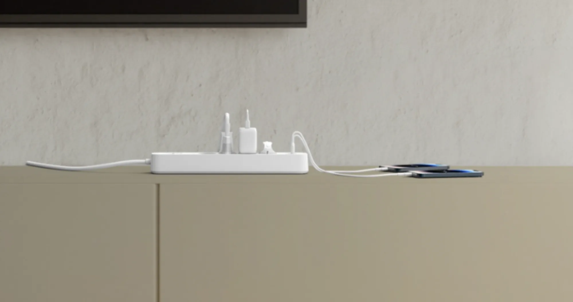 Мережевий фільтр Belkin 4хТип F, 3x1.5мм кв, 16А, USB-A/USB-C 18Вт, з захистом від перенапруги, 2м (White)