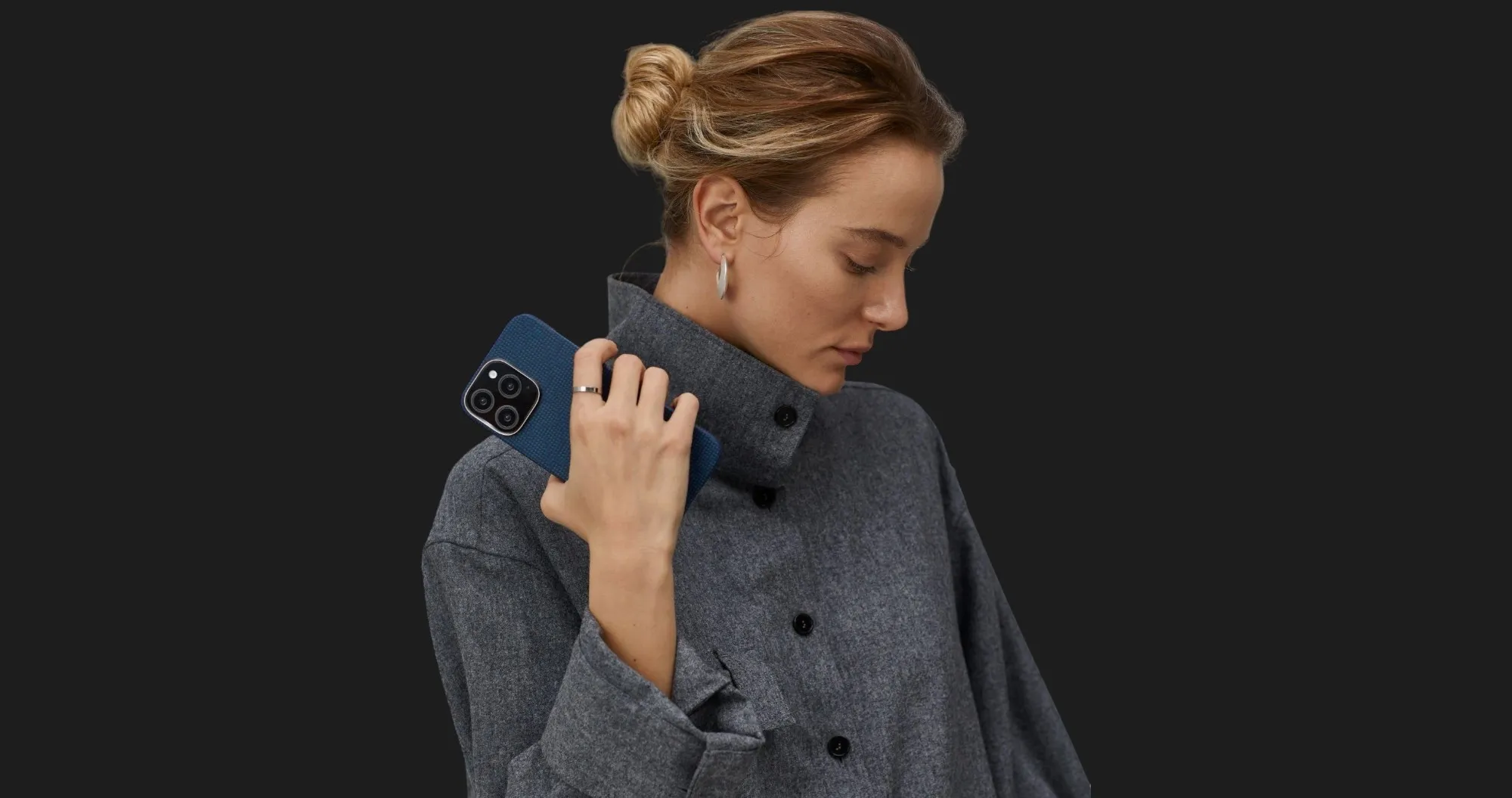 Чохол Pitaka Monogram Tactile Woven Case для iPhone 16 Pro (Red/Gold)