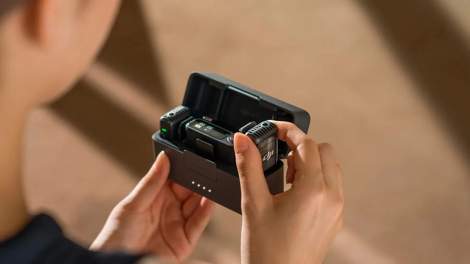 Микрофонная радиосистема DJI Mic 2 (2TX+1RX+Charging Case)
