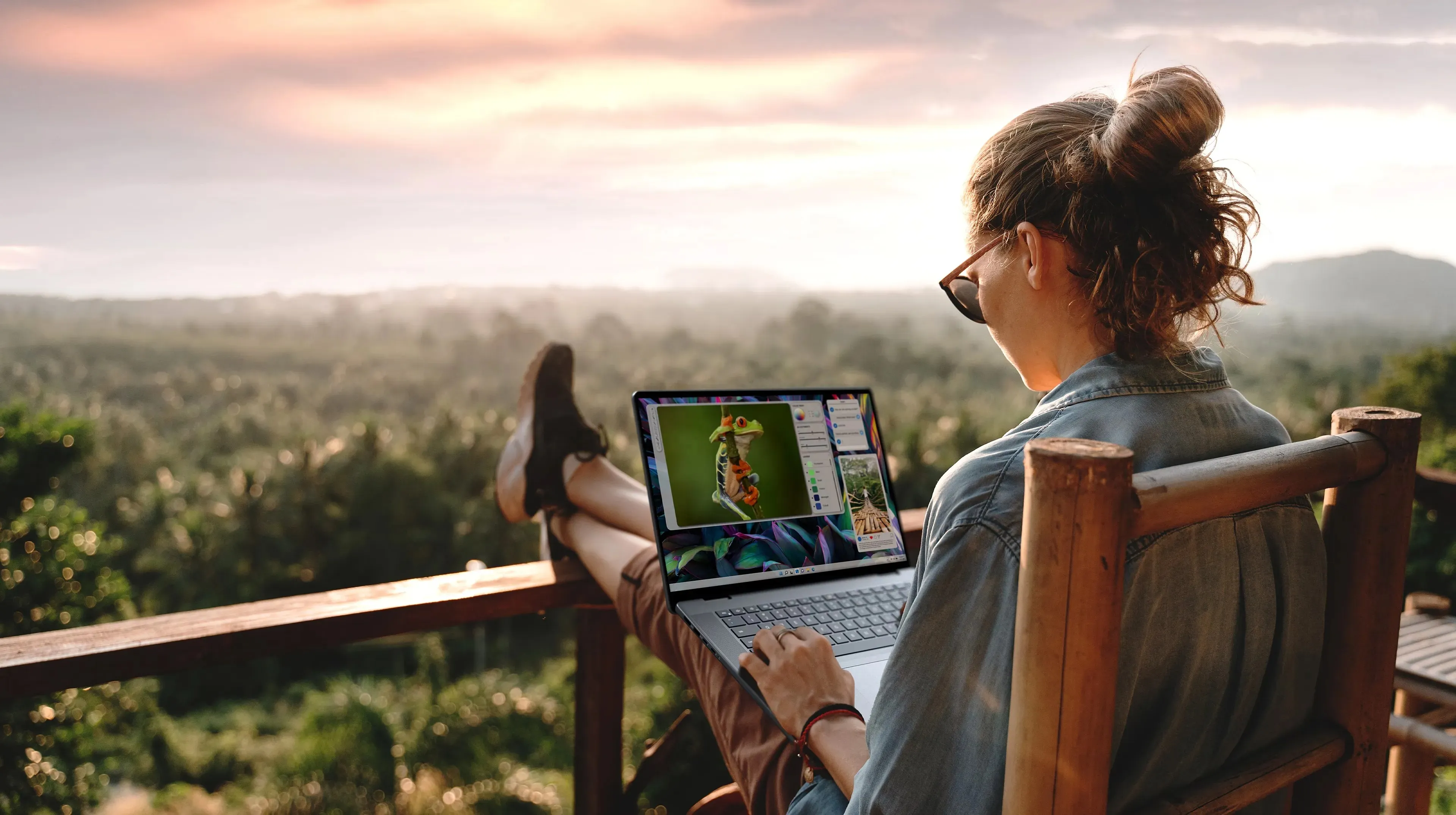 Ноутбук Dell Inspiron 16 2-in-1 16" (Intel Core Ultra 7/32GB/1TB (SSD)/Intel Arc) (i7640-7380BLU-PUS) (Standard)