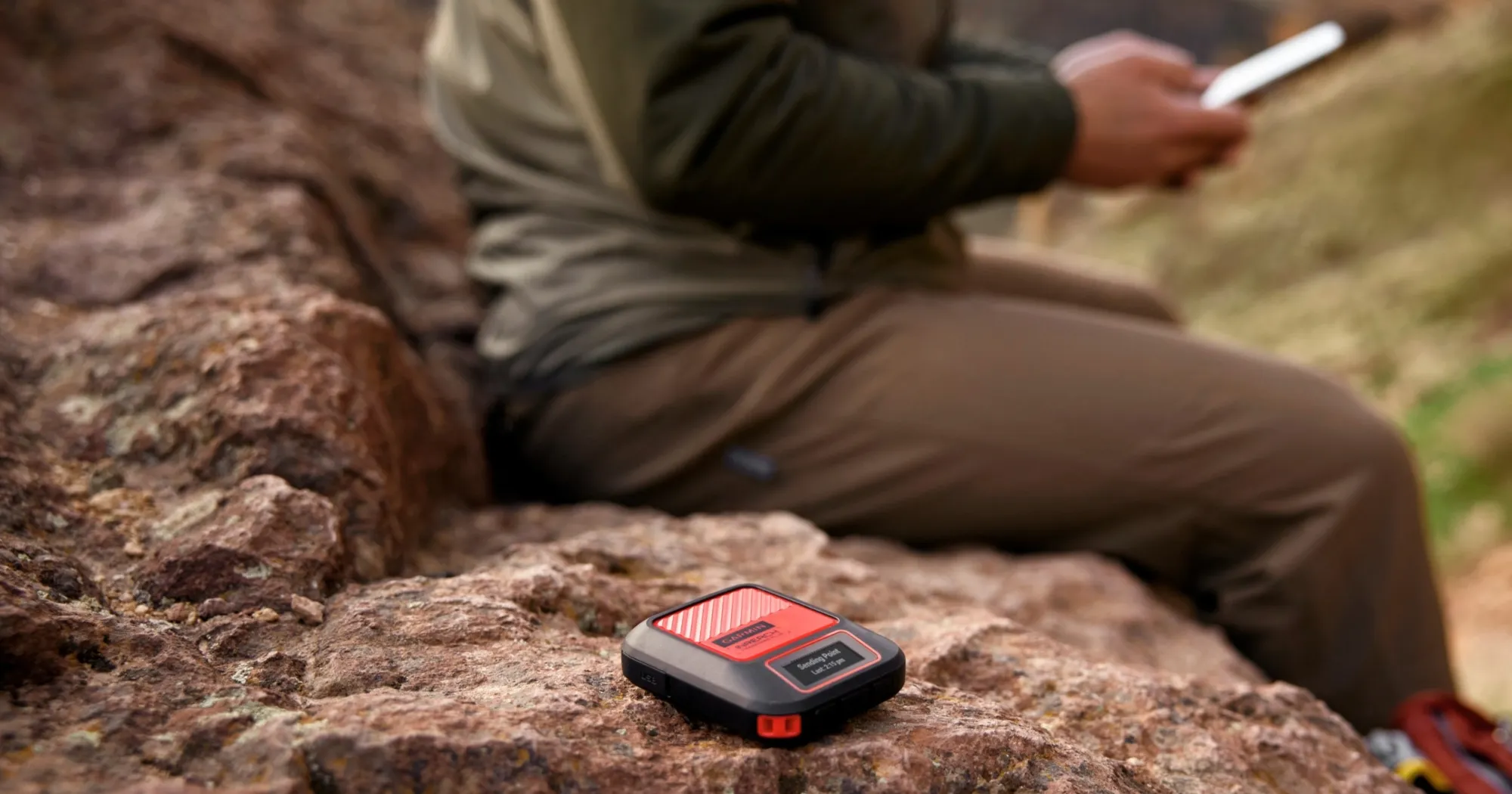 Спутниковый коммуникатор Garmin inReach Messenger Plus with Photo &amp; Voice Messaging (010-02887-00/01)