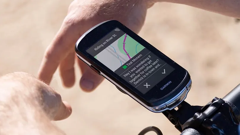 Велокомпьютер Garmin Edge 1040 Solar (010-02503-20/21)