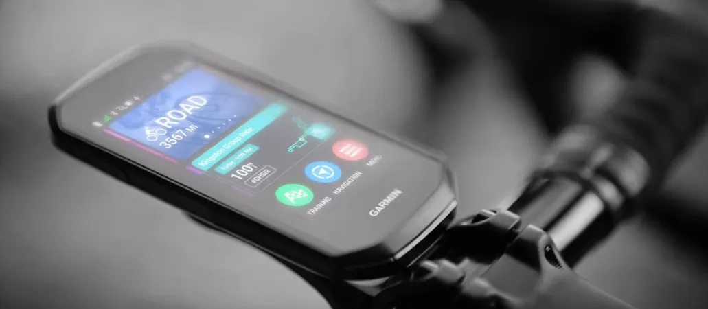 Велокомпьютер Garmin Edge 1050 Bundle (010-02890-21)