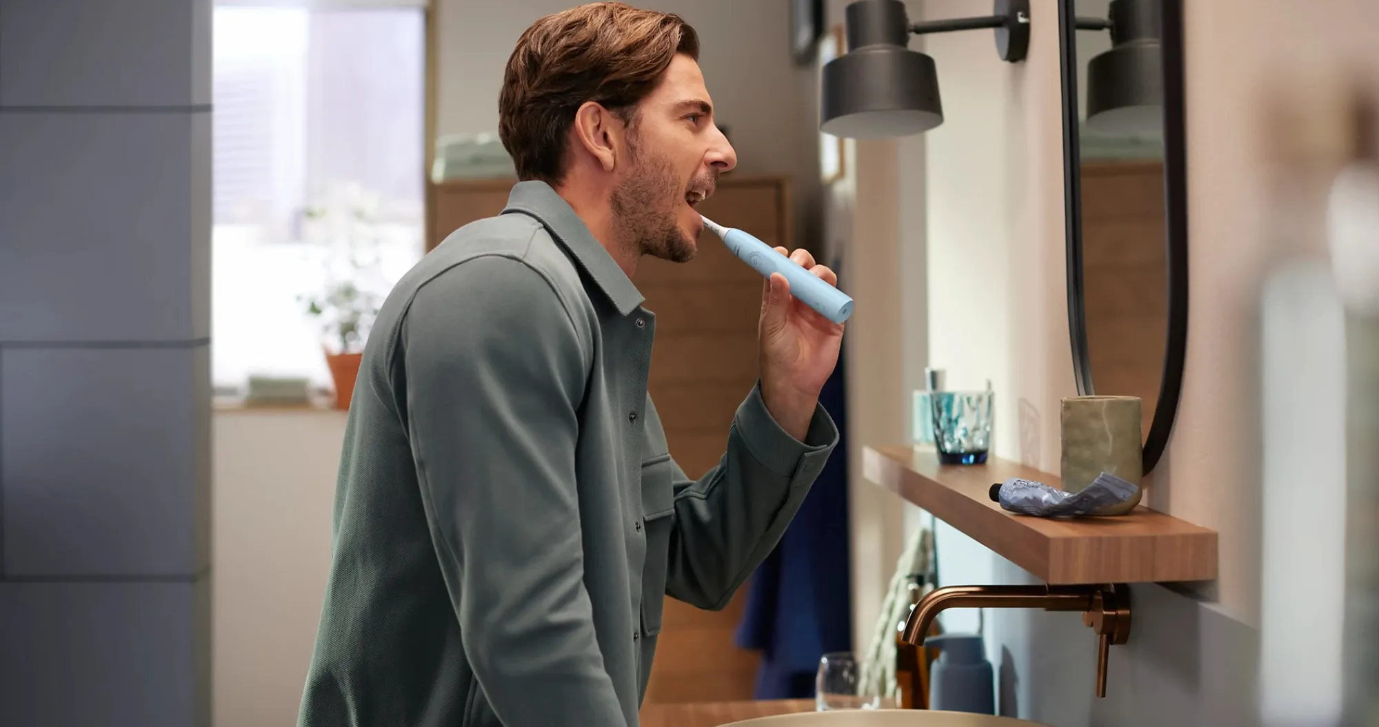 Зубная электрощетка Philips Sonicare Series 5300 (Blue)