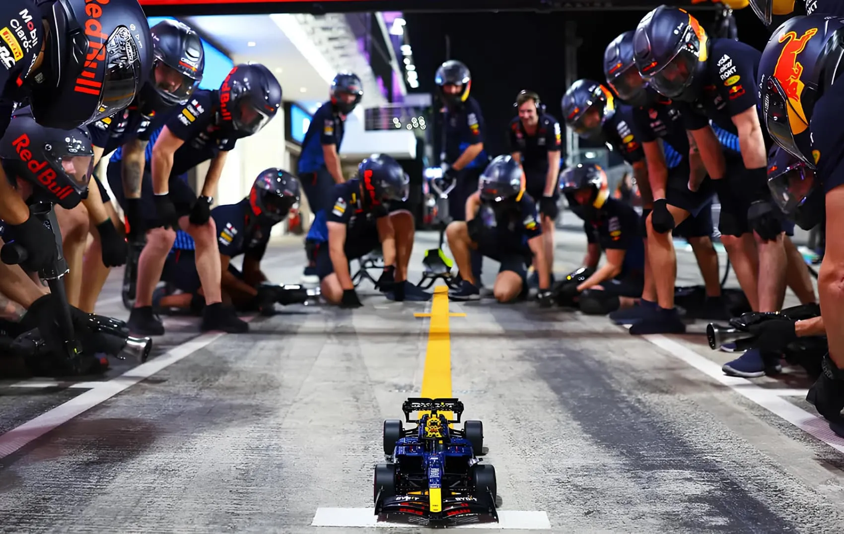 Конструктор LEGO Technic Автомобиль F1 Oracle Red Bull Racing RB20 (42206)