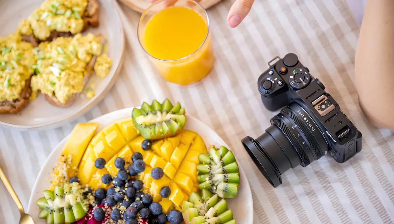 Цифровий фотоапарат Nikon Z30 Kit 12-28mm f/3.5-5.6 (VOA110K005) (Standard)