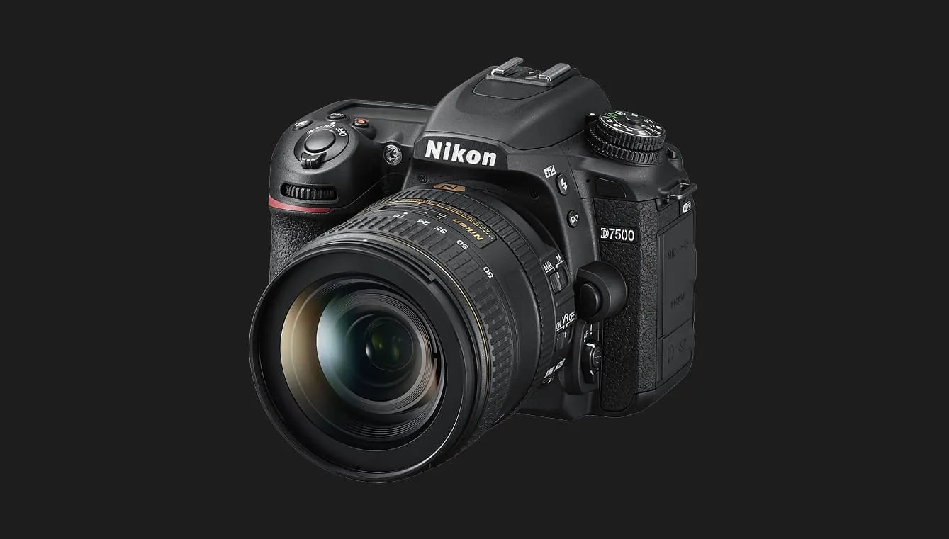 Цифровий фотоапарат Nikon D7500 Body (VBA510AE) (Standard)