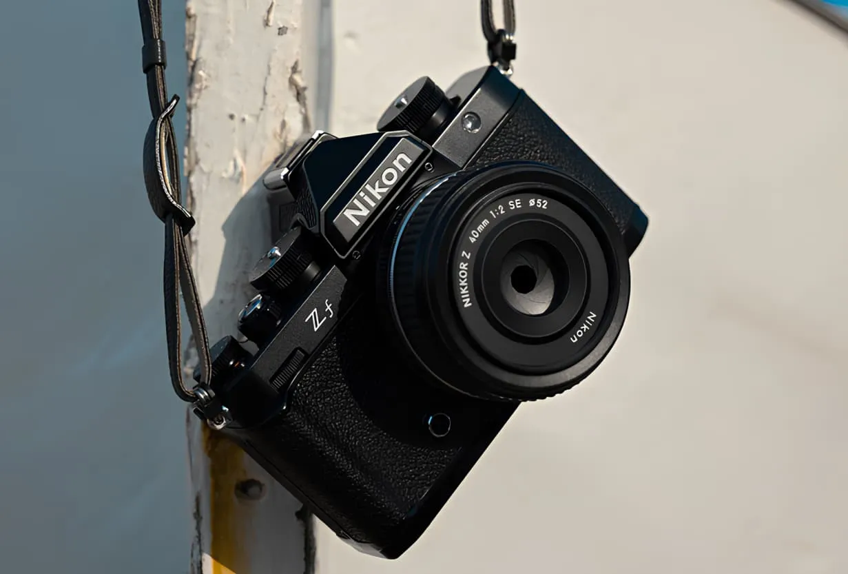 Цифровий фотоапарат Nikon Zf Body (VOA120AE) (Standard)