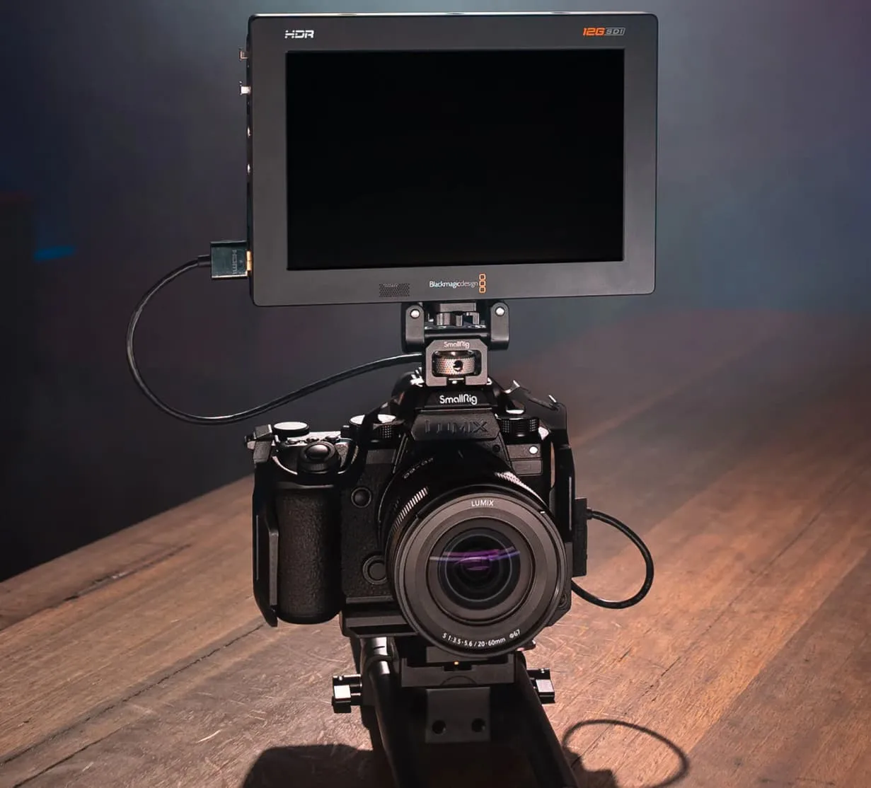 Цифровий фотоапарат Panasonic Lumix S DC-S5 IIX Kit 20-60mm (DC-S5M2XKEE) (Standard)