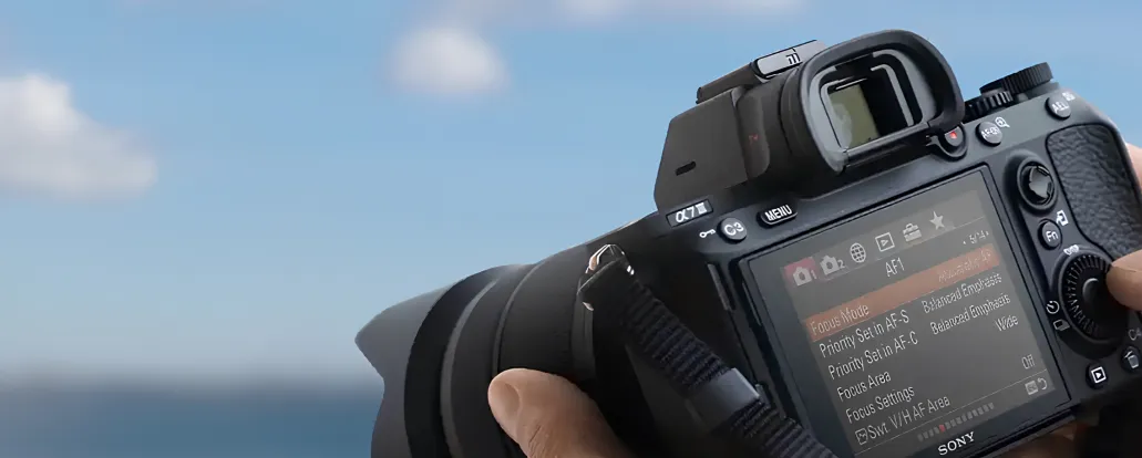 Цифровий фотоапарат Sony Alpha A7 III Kit 28-70mm (ILCE7M3KB) (Standard)