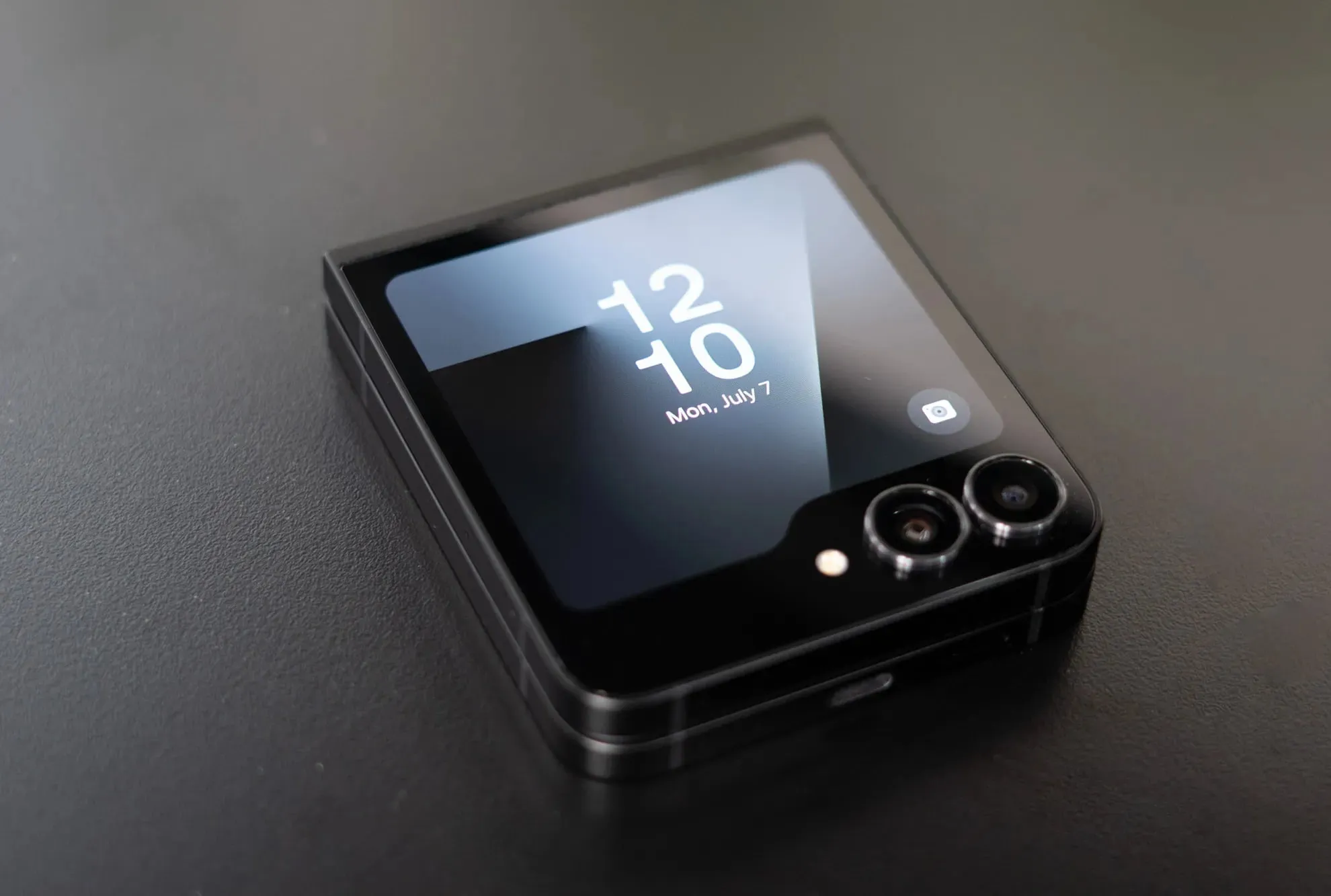 процессор Galaxy Flip 7 FE