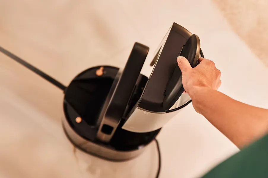 Парогенератор Braun IS 9095 BK (Black) (UA)