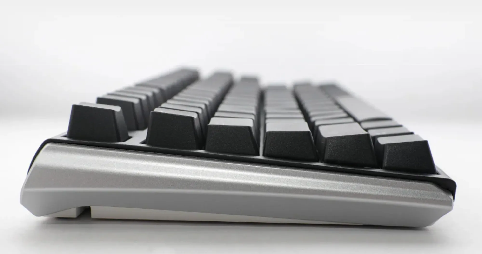 Клавиатура игровая Ducky One 3 SF Cherry MX Brown RGB (Black) (UA)