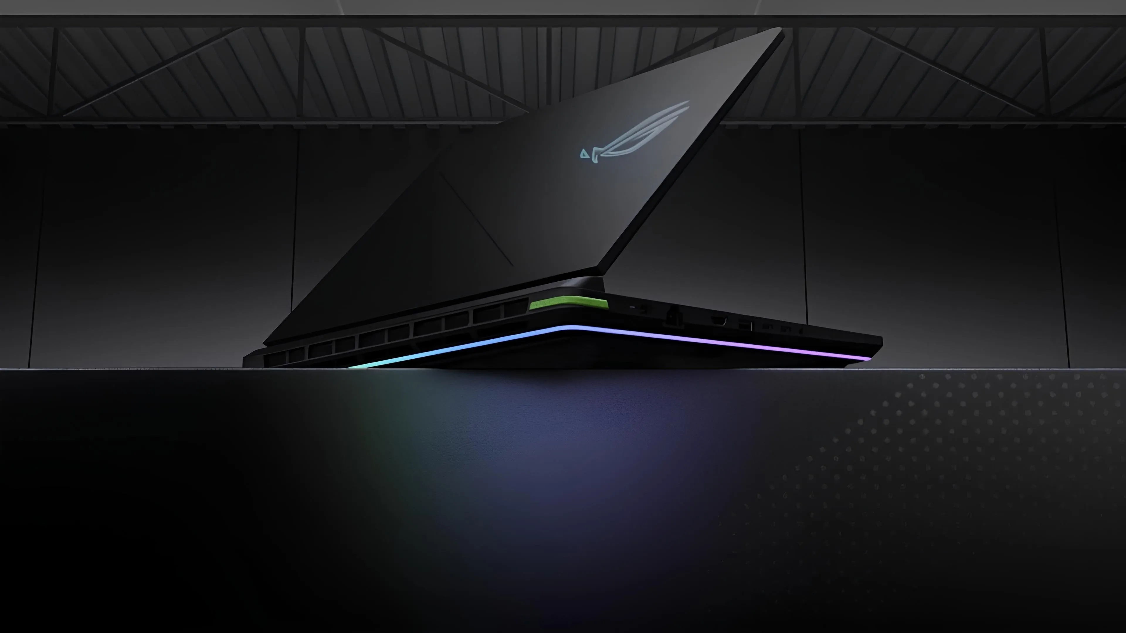 Ноутбук Asus ROG Strix G18 G815 18&quot; (Intel Core Ultra 9/64GB/4TB (SSD)/RTX 5070Ti) (G815LR-IS103) (Standard)