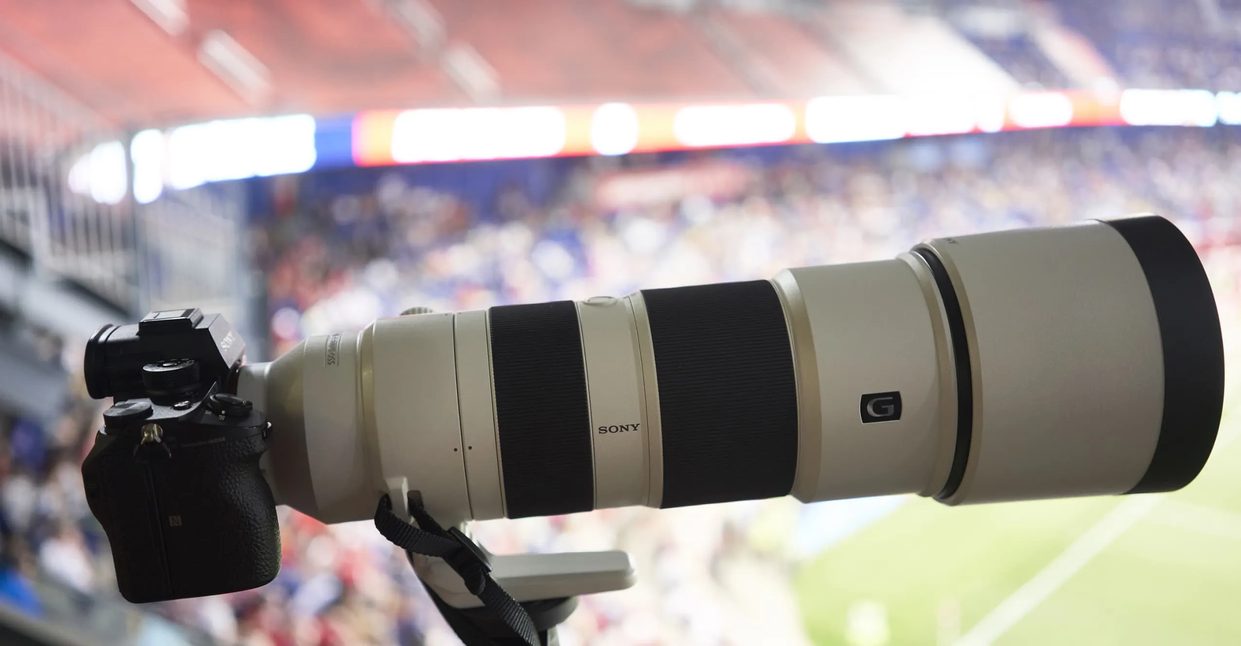 Довгофокусний об'єктив Sony FE 200-600mm f/5.6-6.3 G OSS (SEL200600G.SYX) (Standard)