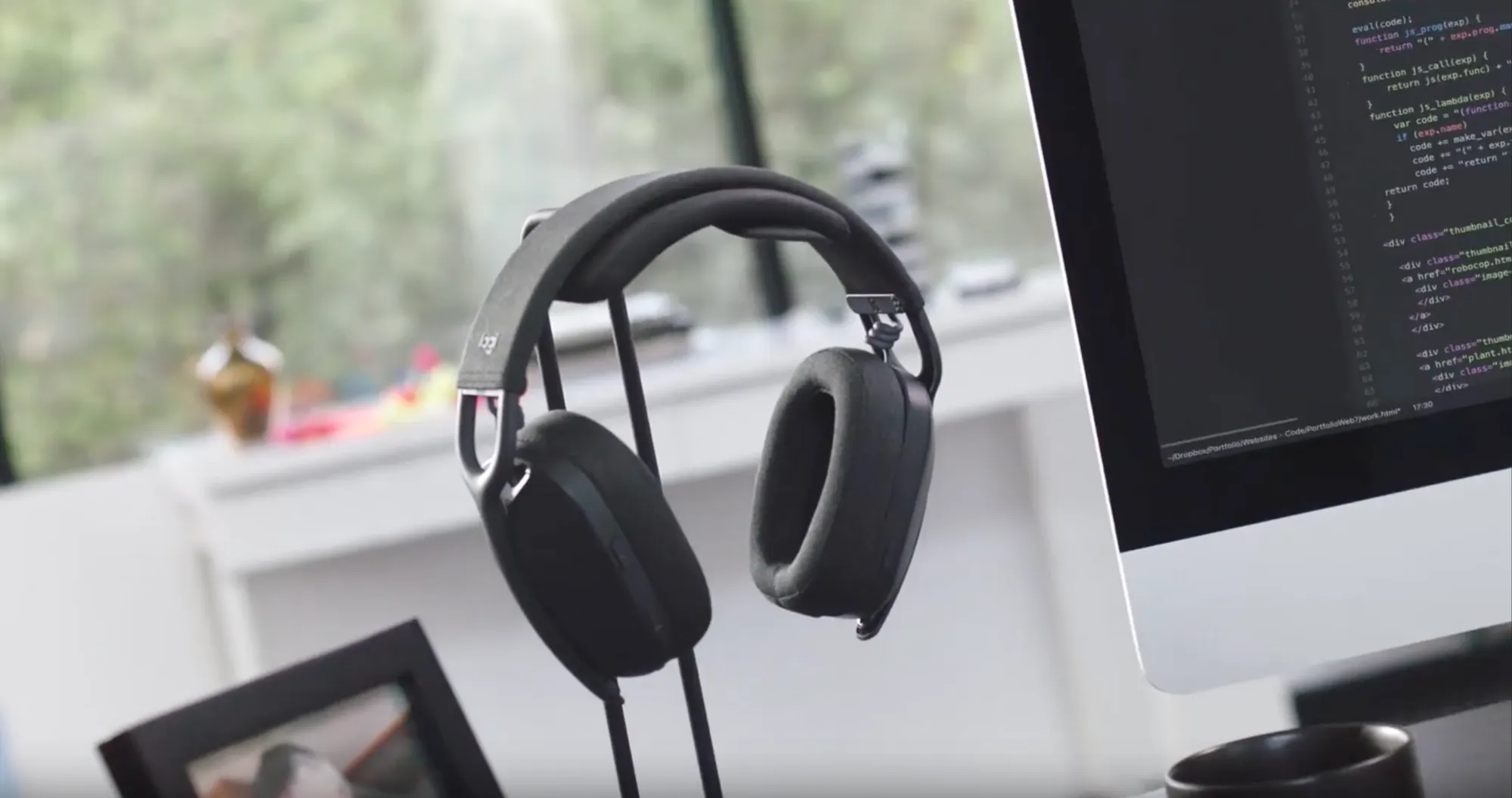 Гарнітура Logitech Zone Vibe 100 Wireless (Rose) (UA)