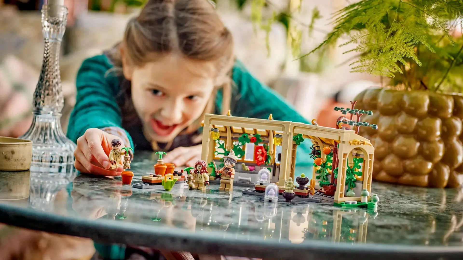 Конструктор LEGO Harry Potter Hogwarts Castle: Herbology Class (76445)