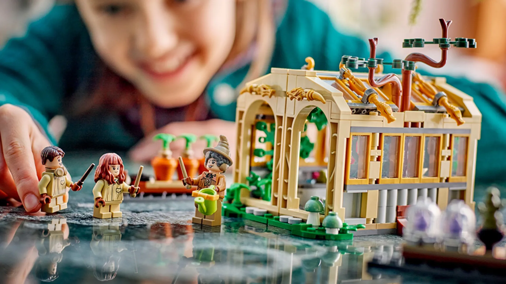 Конструктор LEGO Harry Potter Hogwarts Castle: Herbology Class (76445)