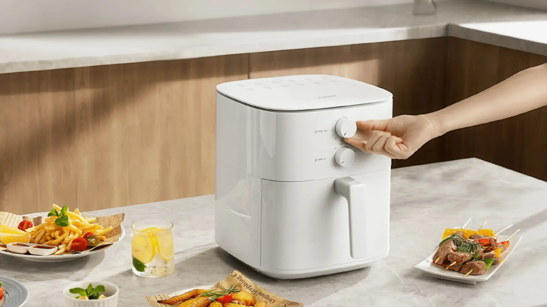 Мультипіч Xiaomi Air Fryer Essential 6L (White) UA)