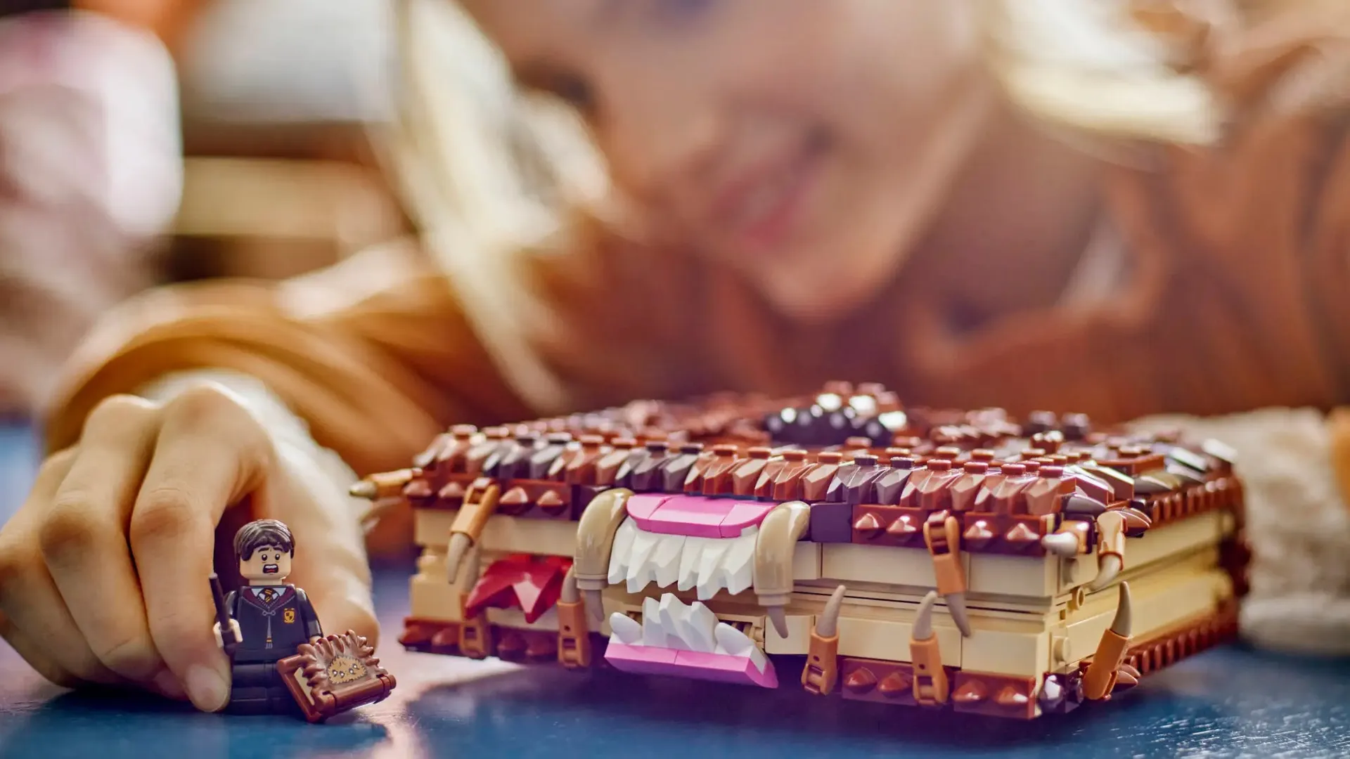 Конструктор LEGO Harry Potter Chomping Monster Book of Monsters (76449)