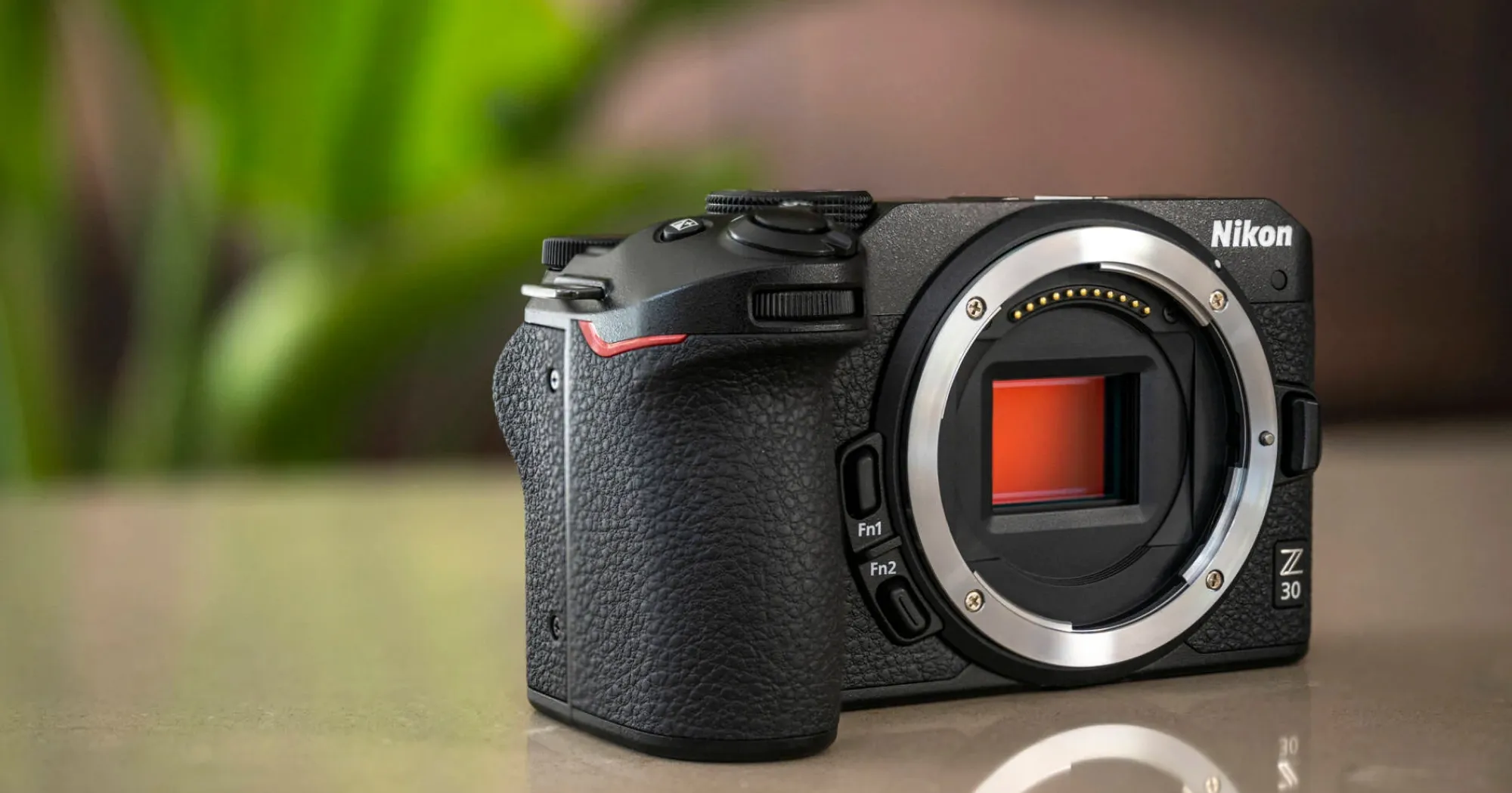 Цифровий фотоапарат Nikon Z30 Body (VOA110AE) (Standard)