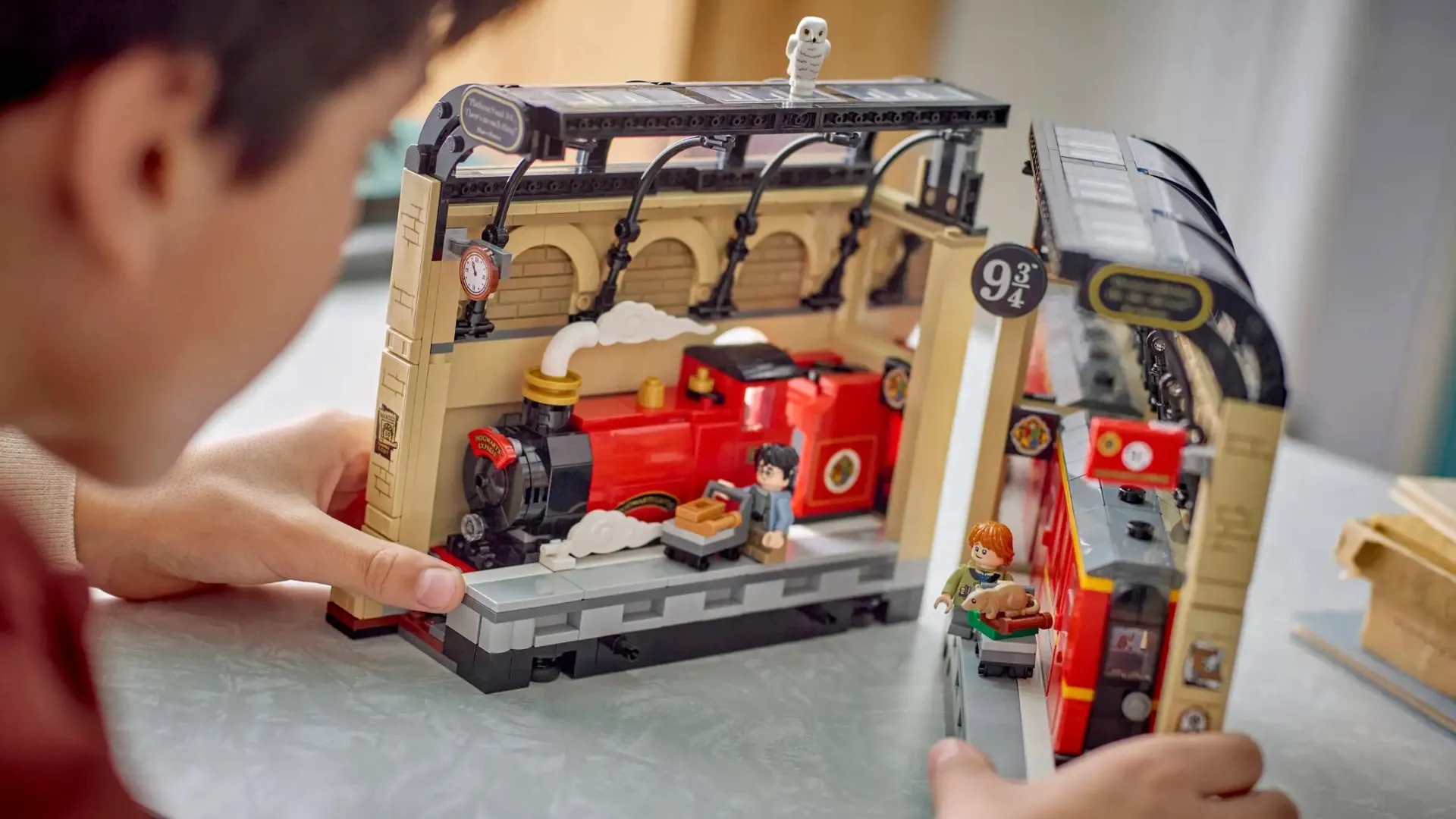 Конструктор LEGO Harry Potter Book Nook: Hogwarts Express (76450)