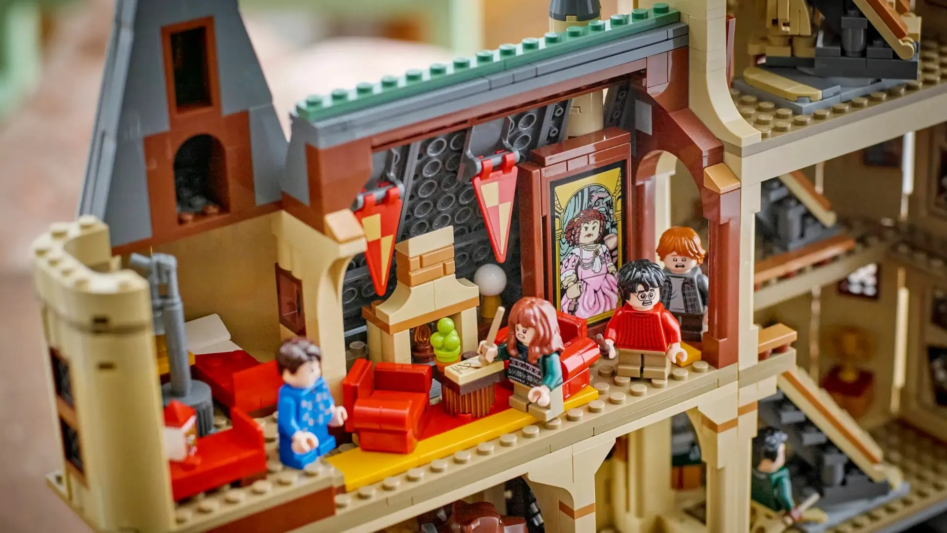 Конструктор LEGO Harry Potter Hogwarts Castle: The Main Tower (76454)