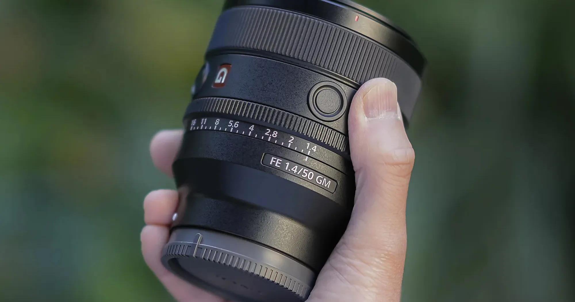 Стандартный объектив Sony FE 50mm f/1.4 GM (SEL50F14GM.SYX) (Standard)