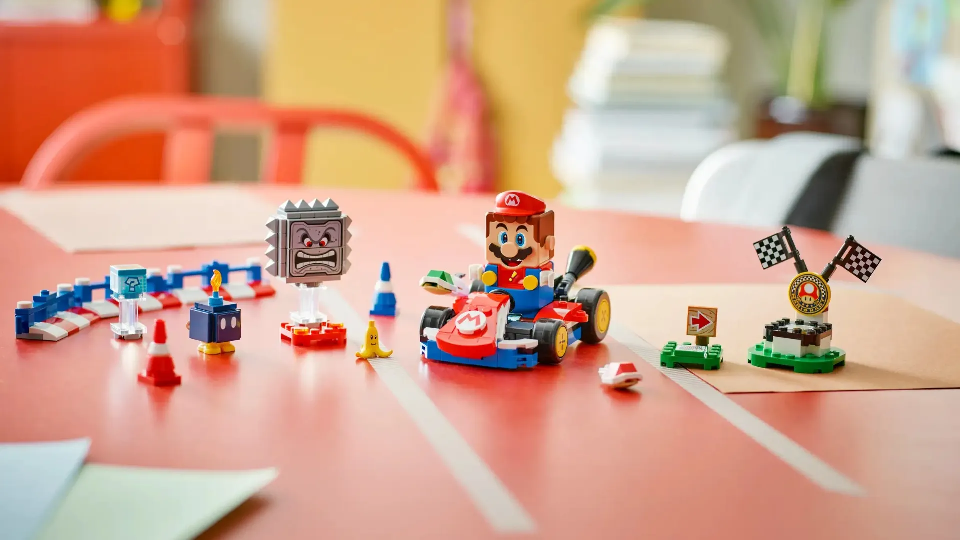 Конструктор LEGO Super Mario Kart Interactive LEGO Mario &amp; Standard Kart (72043)