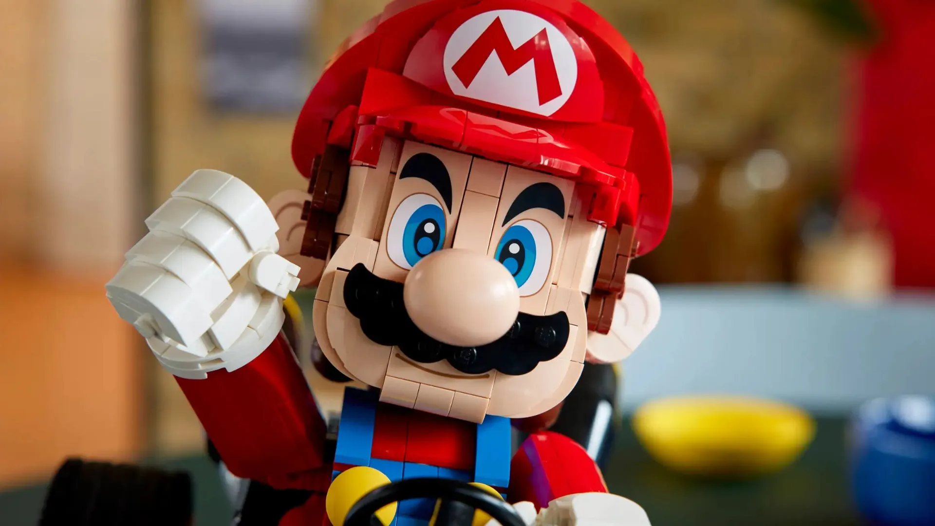 Конструктор LEGO Super Mario Kart Mario & Standard Kart (72037)