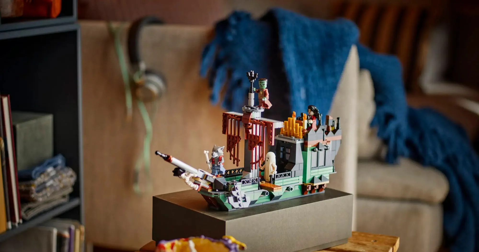 Конструктор LEGO Creator Haunted Mansion (31167)