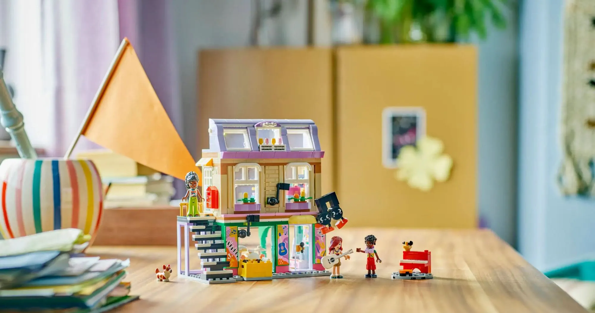 Конструктор LEGO Friends Music Store &amp; Apartment (42653)
