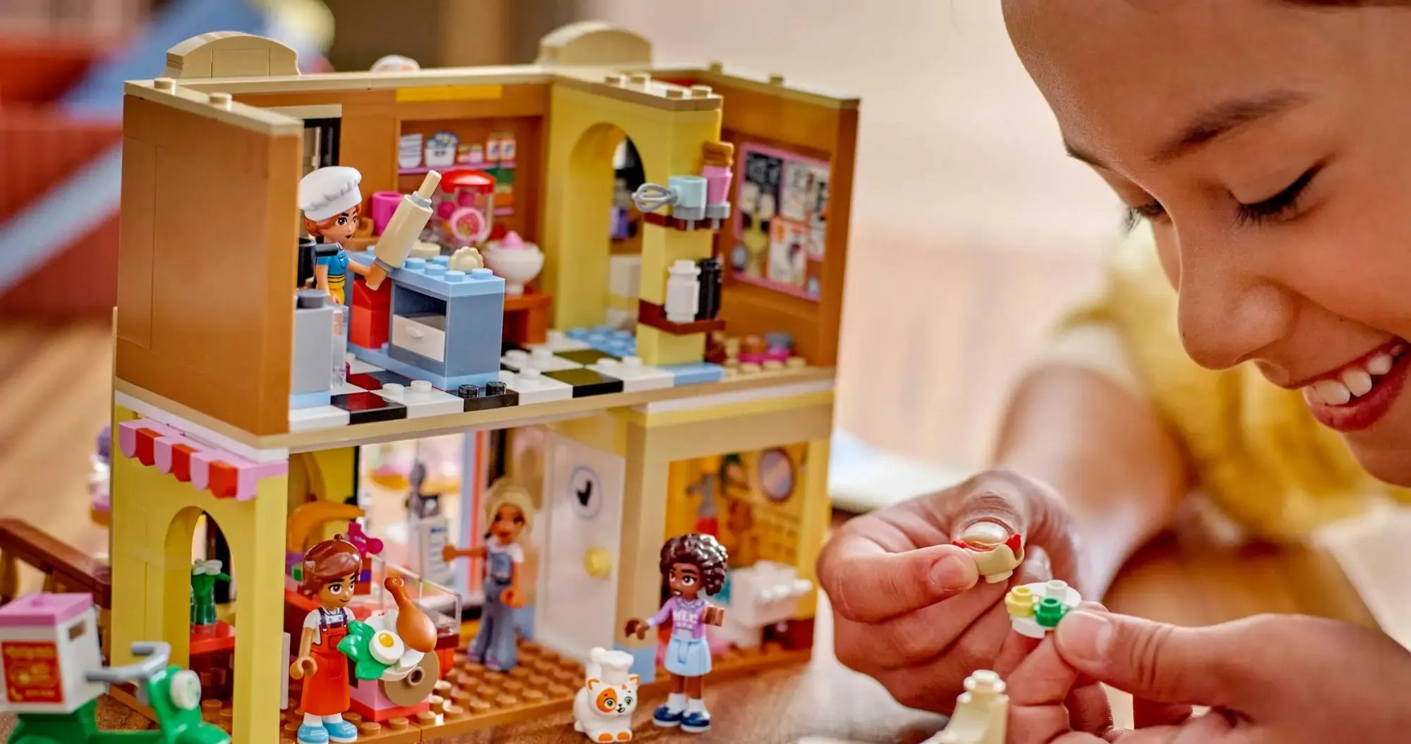 Конструктор LEGO Friends Ресторан і кулінарна школа (42655)