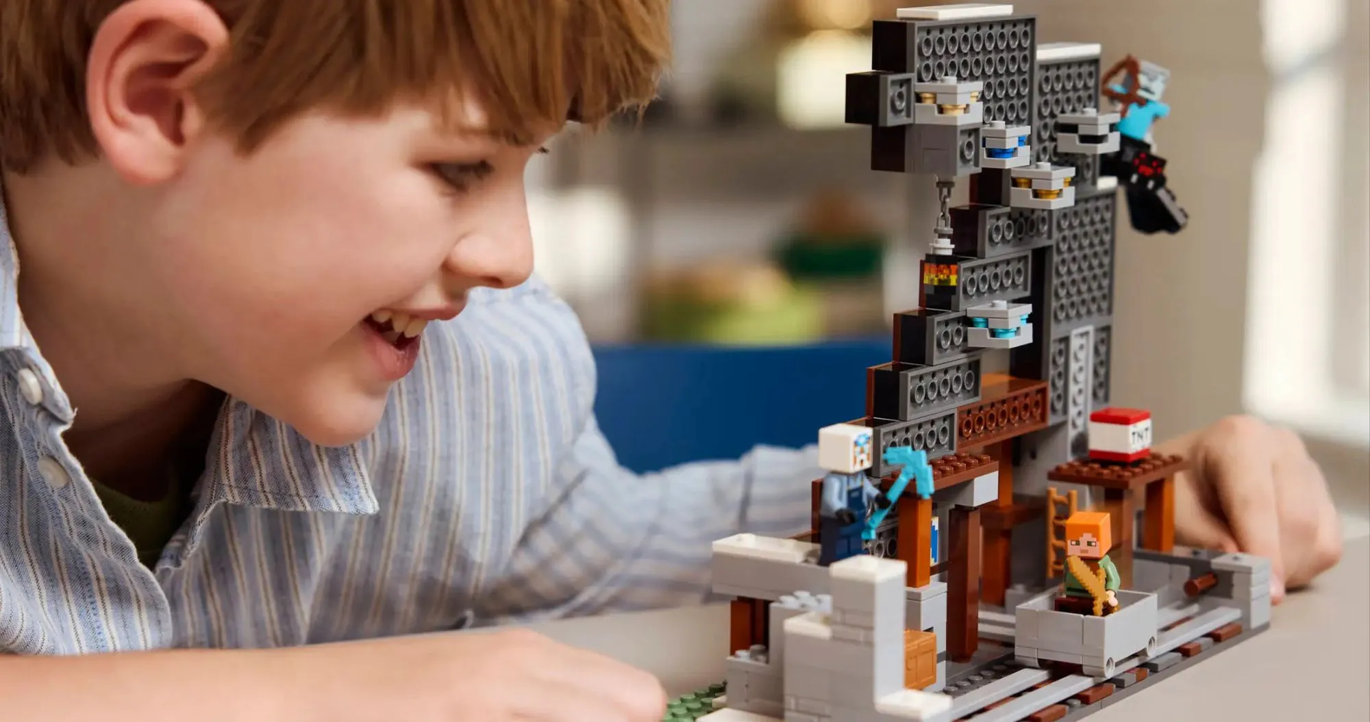 Конструктор LEGO Minecraft The Pickaxe Mine (21277)