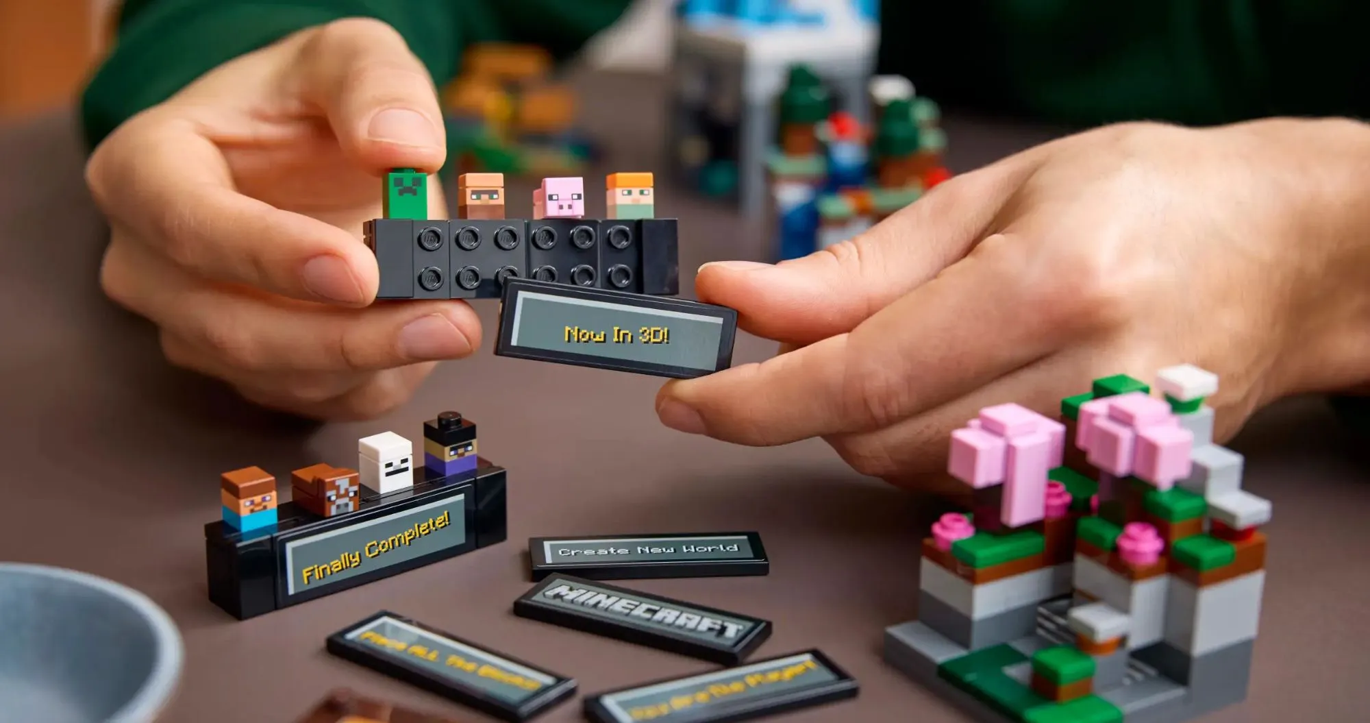 Конструктор LEGO Minecraft Верстак (21265)