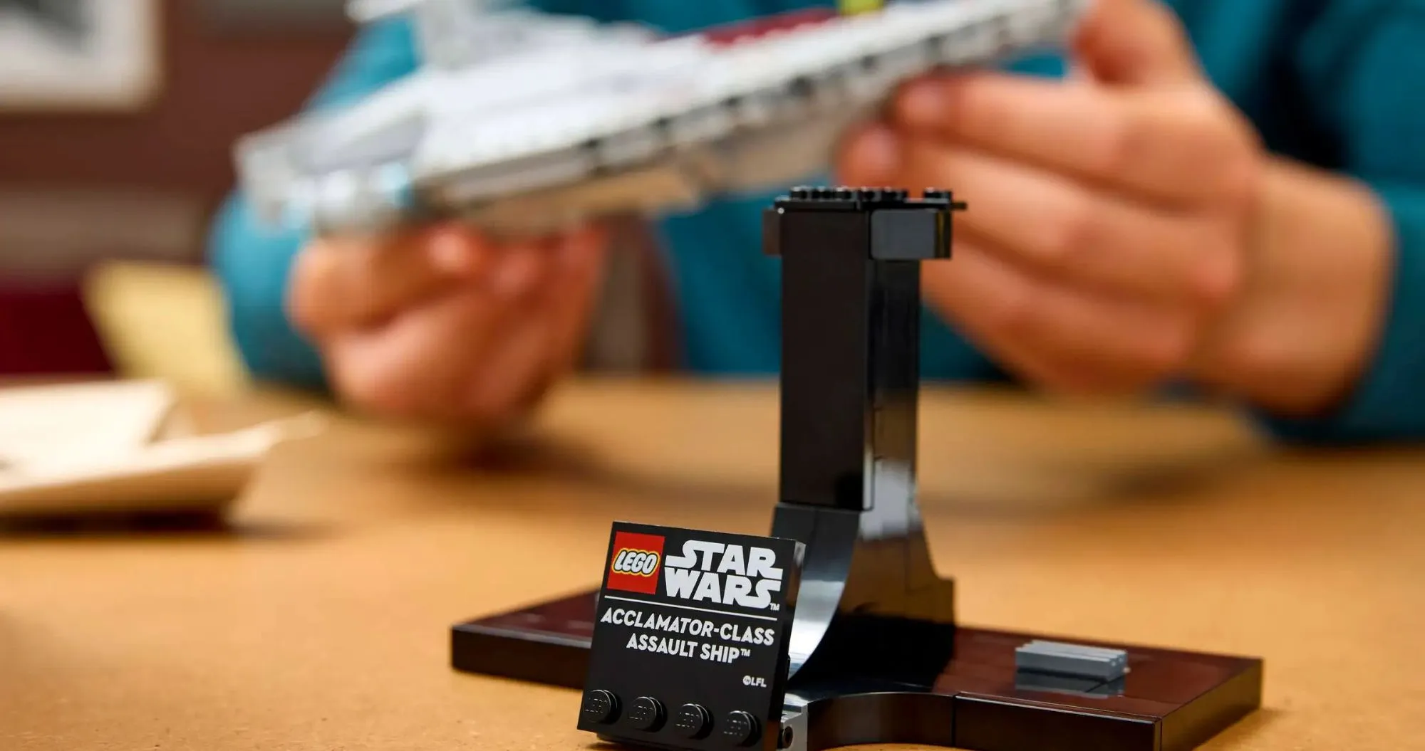 Конструктор LEGO Star Wars Acclamator-Class Assault Ship (75404)