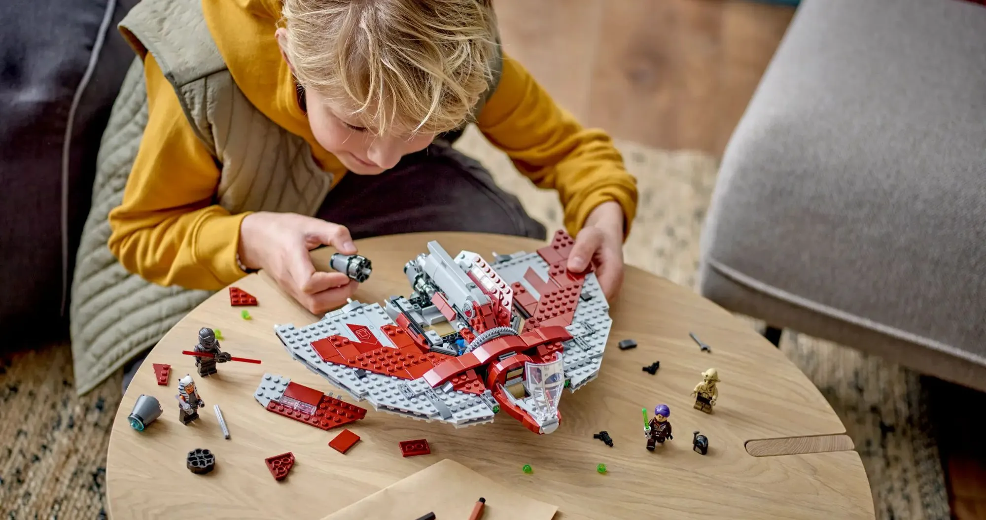 Конструктор LEGO Star Wars Шаттл джедаев Т-6 Асоки Тано (75362)