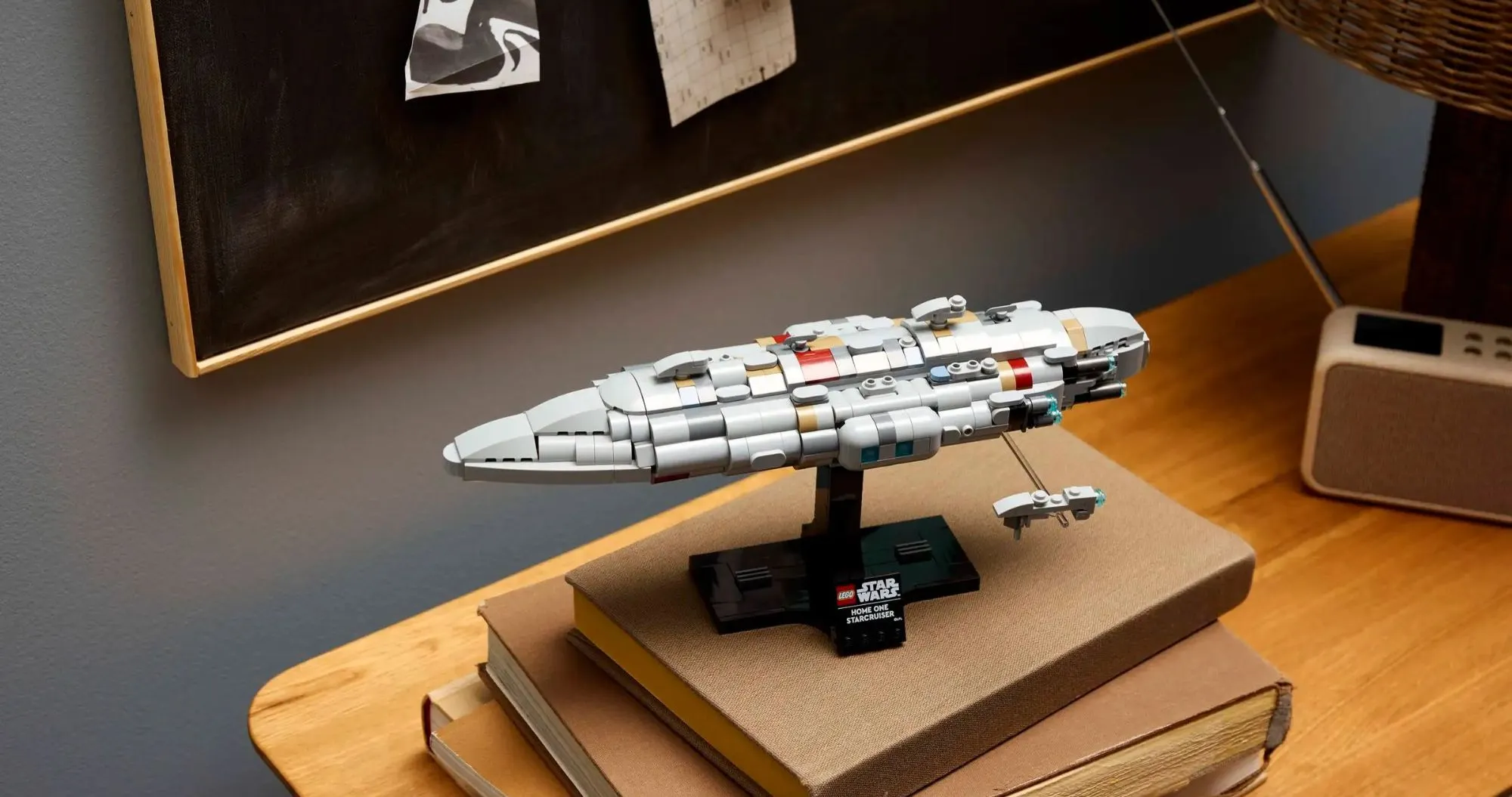 Конструктор LEGO Star Wars Home One Starcruiser (75405)