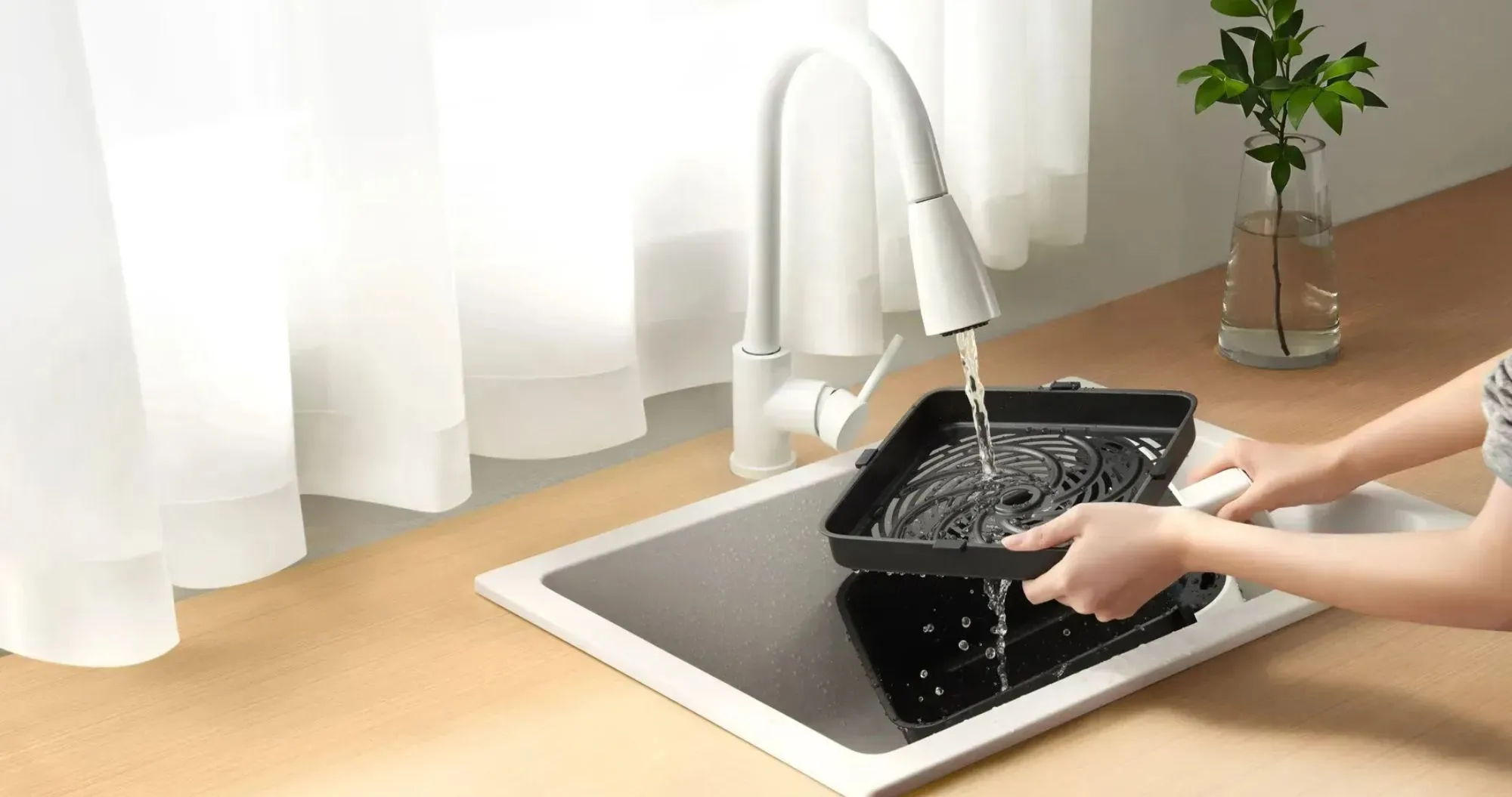 Мультипечь Xiaomi Mi Smart Air Fryer MAF15 (White) (UA)