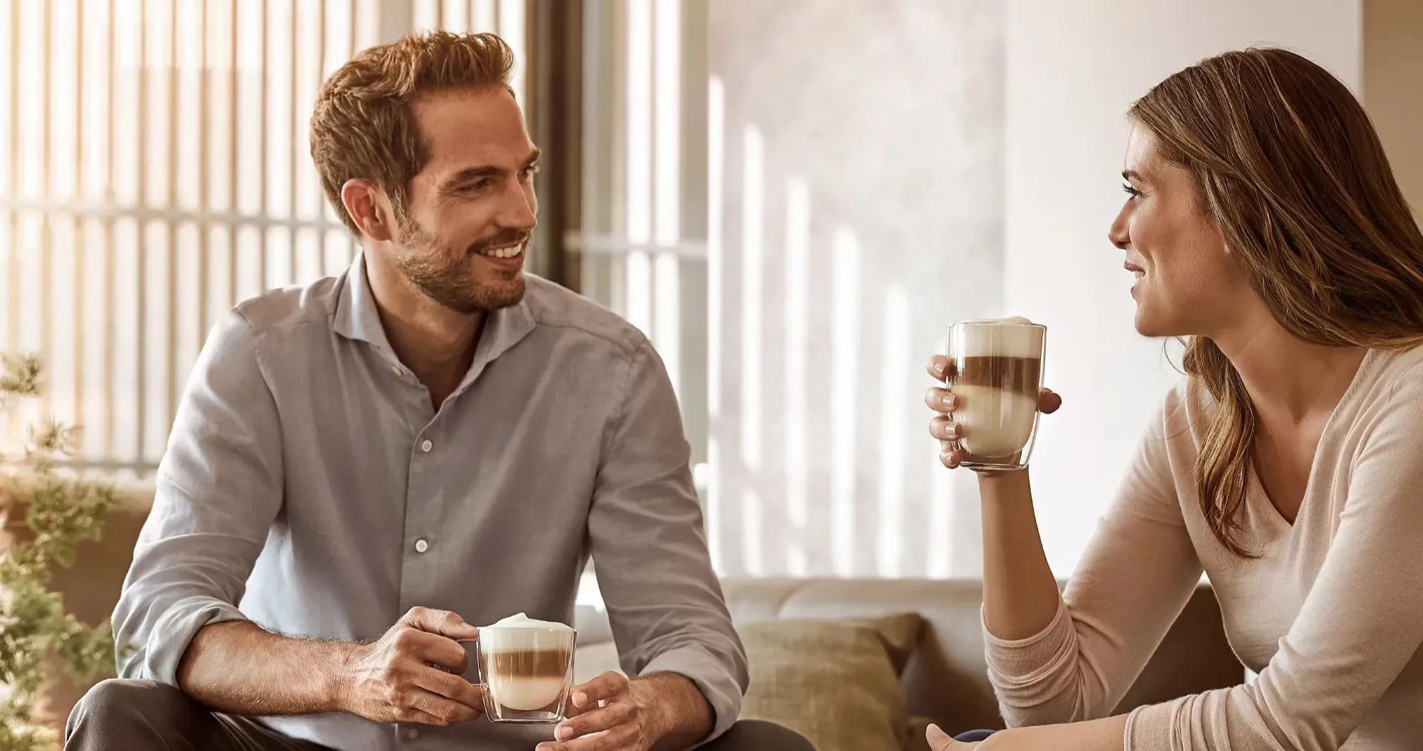 Кофемашина Siemens EQ6 Plus S800 (Sapphire Black Metallic) (TE658209RW) (UA)