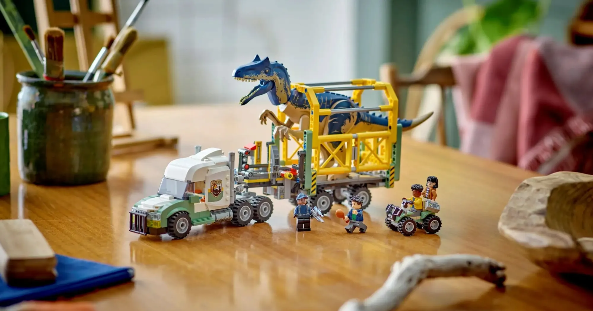 Конструктор LEGO Jurassic World Миссии динозавров: Грузовик для перевозки аллозавра (76966)