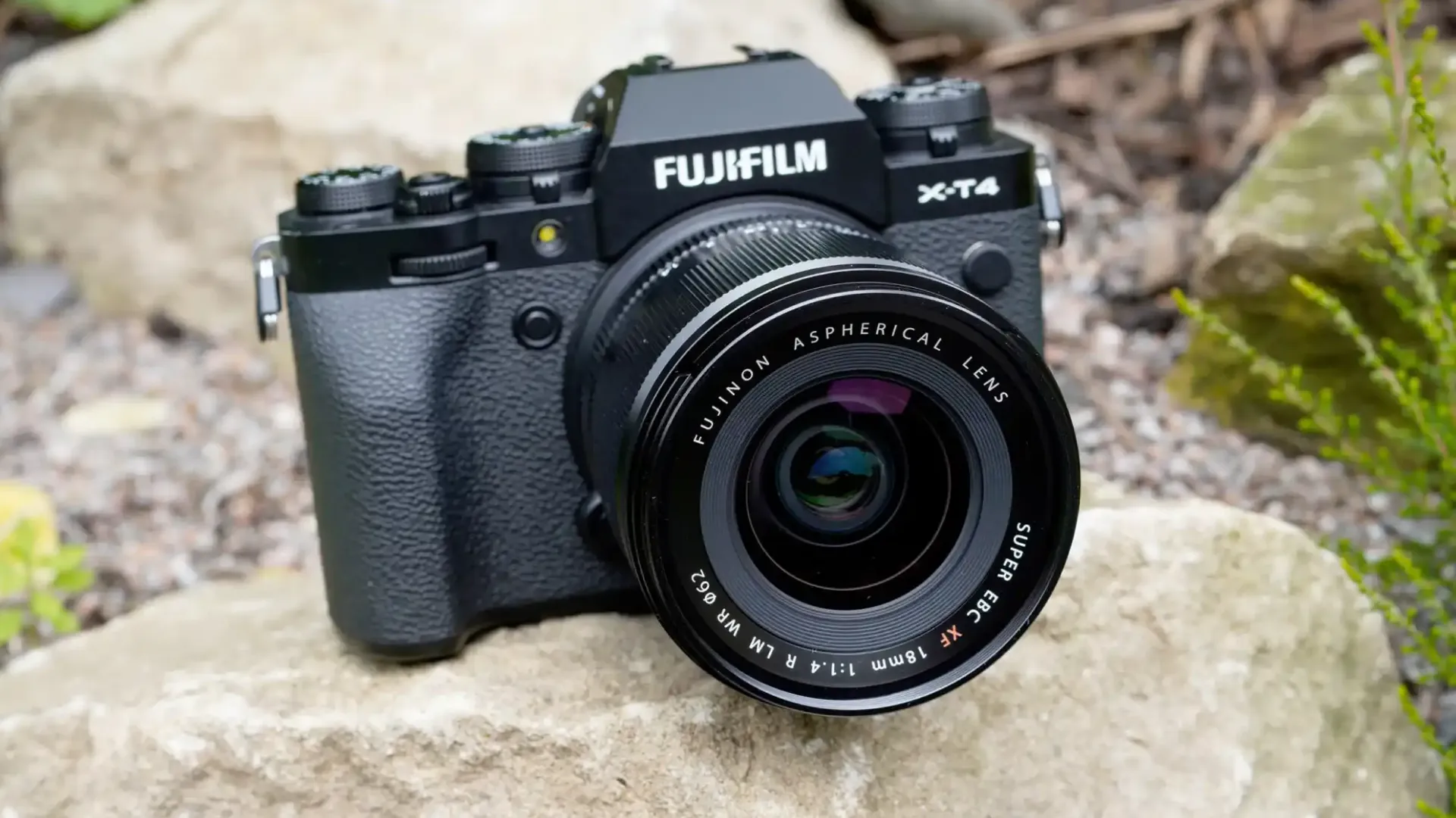 Ширококутний об'єктив Fujifilm XF 18mm f/1.4 R LM WR (16673794) (Standard)