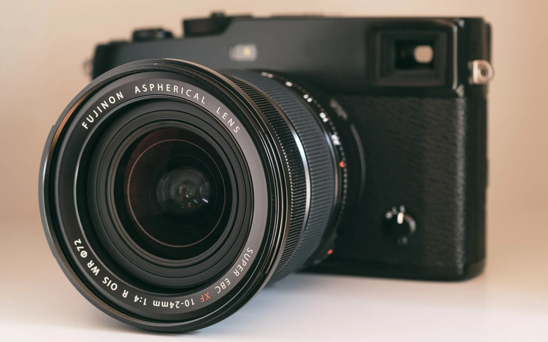 Ширококутний об'єктив Fujifilm XF 10-24mm f/4.0 R OIS WR (16666753) (Standard)