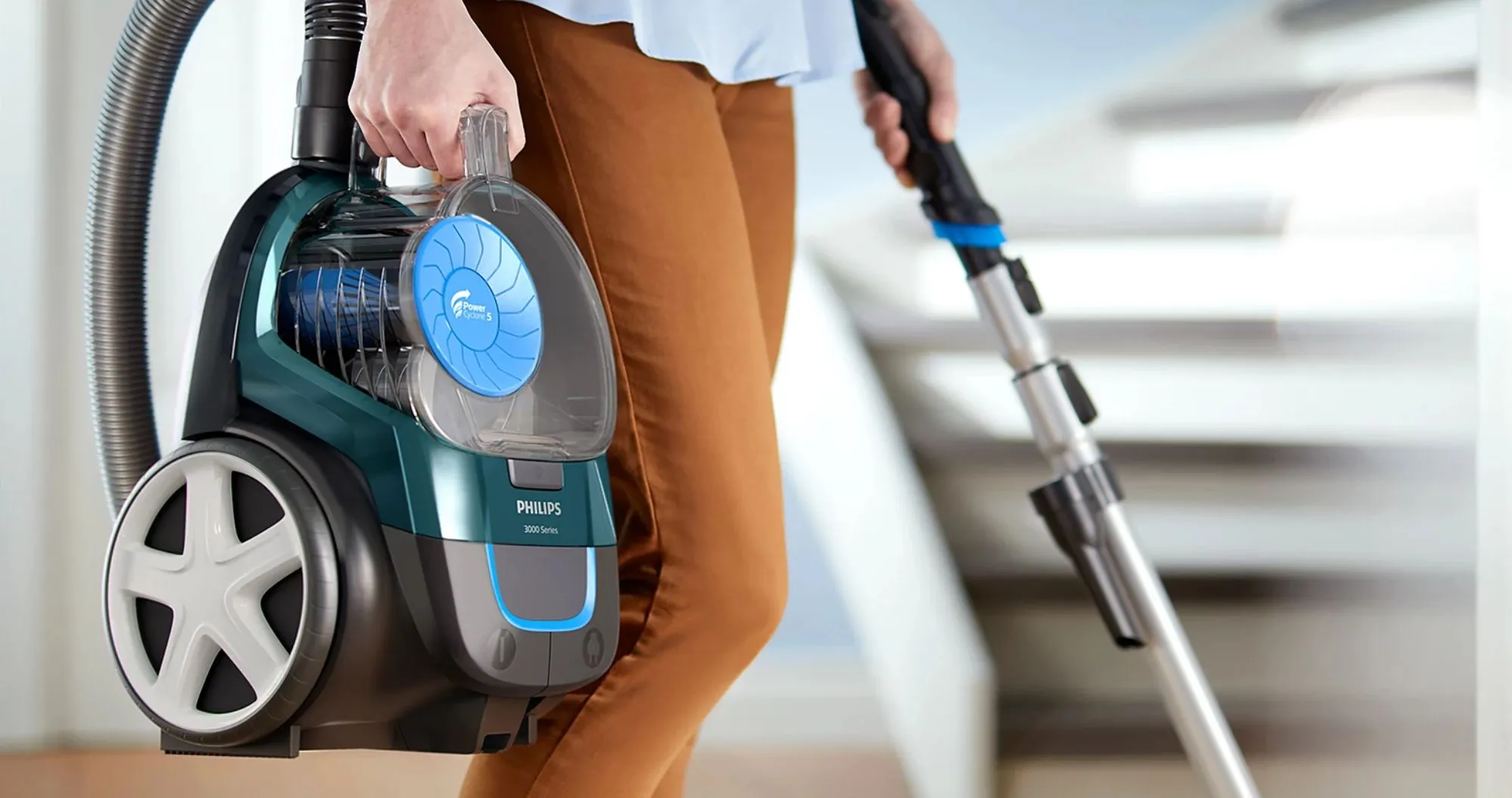 Пылесос безмешковый Philips FC9334/09 (Black/Green) (UA)